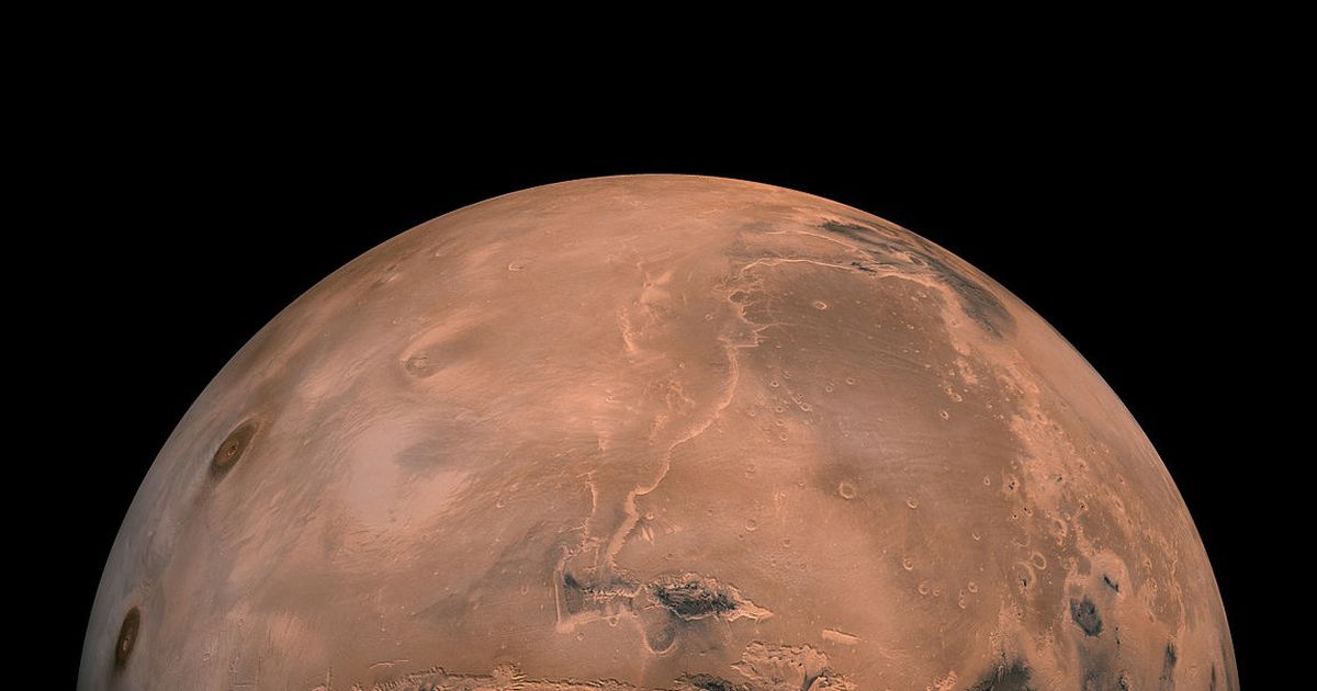 Earth lands on Mars - liberation

