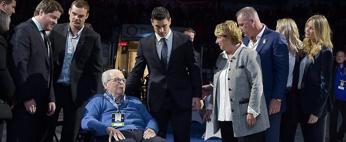 Sidney Crosby mourns the death of Maurice Tanguy

