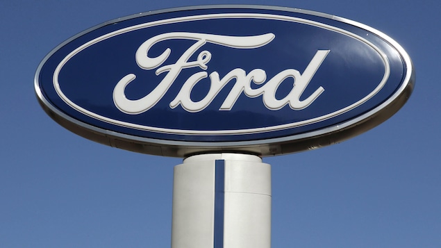 Defective airbags and tires: Ford recall 275,000 cars in Canada

