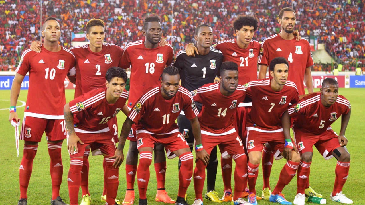 Equatorial Guinea offers a ticket to Cameroon


