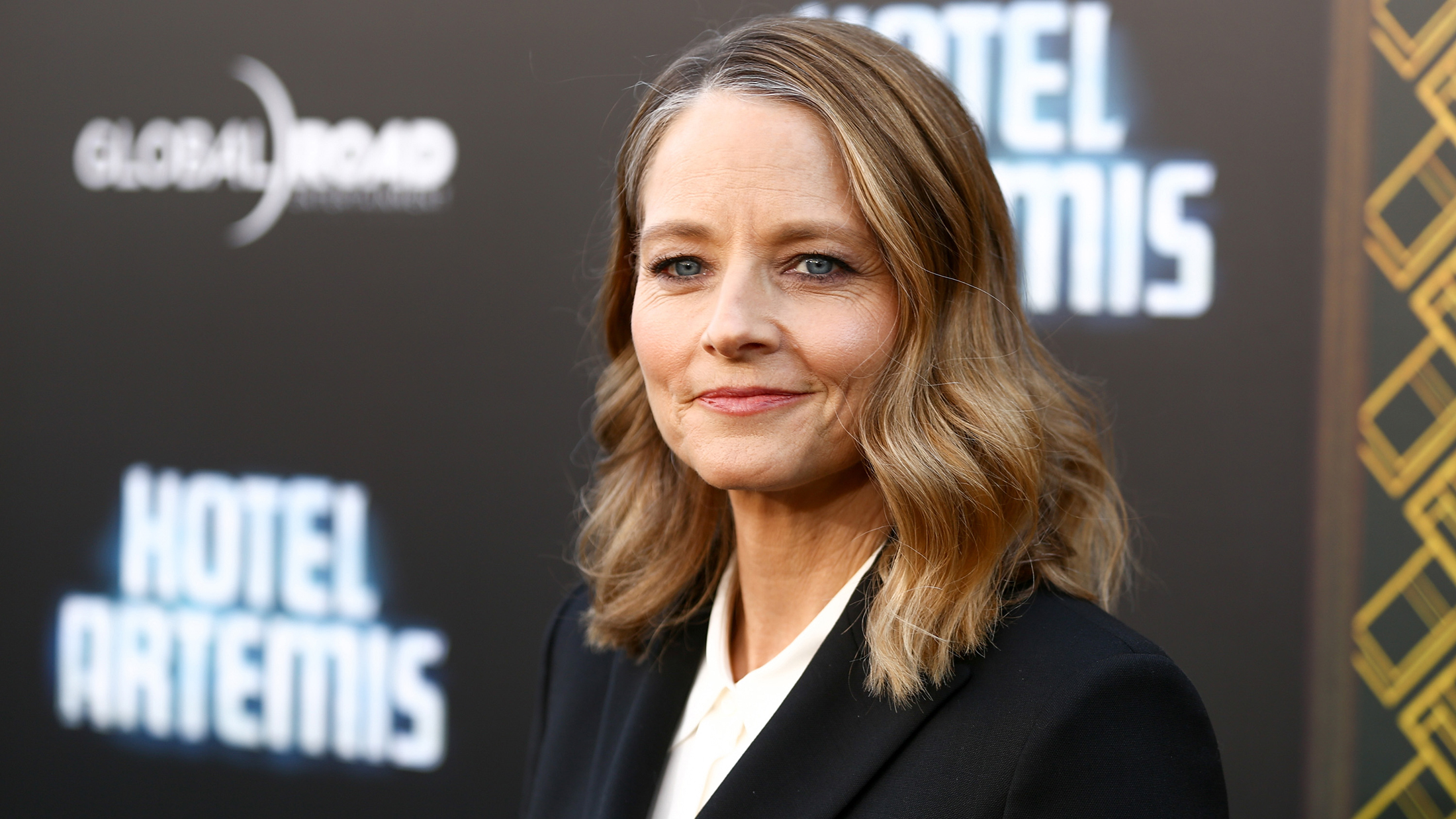 Julie Snyder speaks with US actress Jodie Foster on Monday

