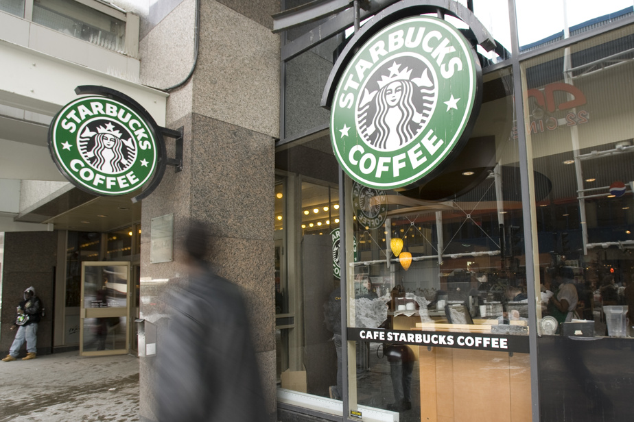 Starbucks Canada offers paid sick leave


