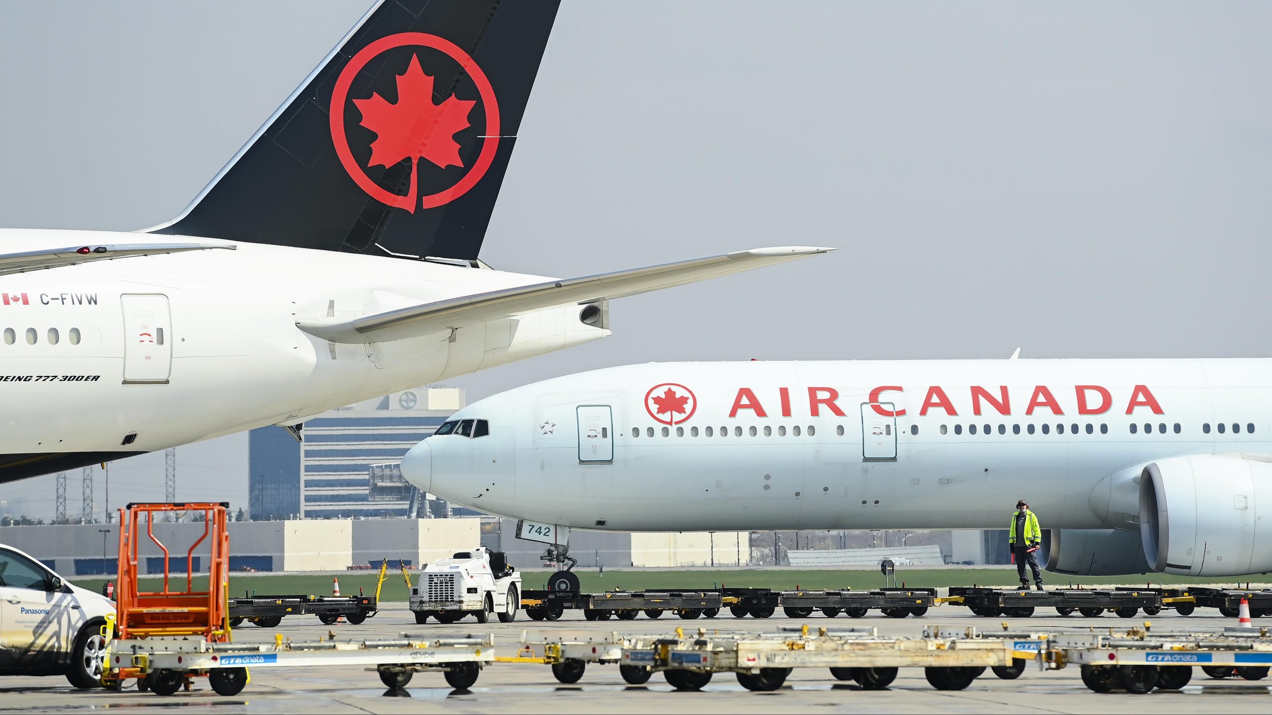 These bonuses from the top executives of Air Canada irritate you

