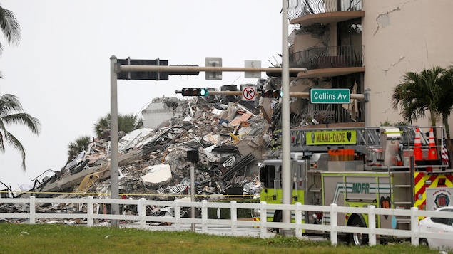 Florida building collapse: 1 dead, 99 . missing

