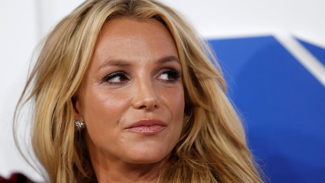 Britney Spears' father remains guardian, according to US court rulesقواعد


