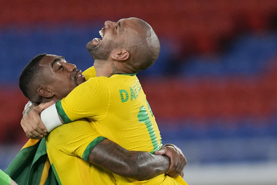   football |  The Brazilians retain their title

