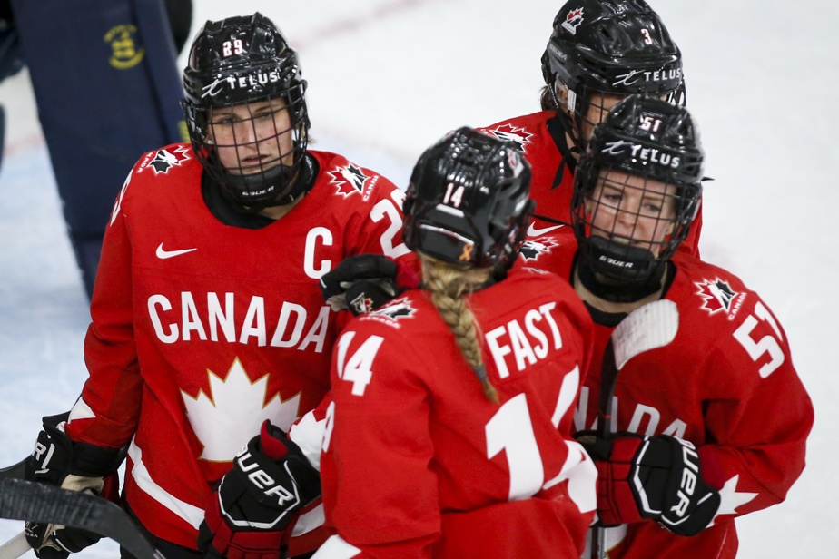   Women's Hockey World Cup |  landslide victory for Canada


