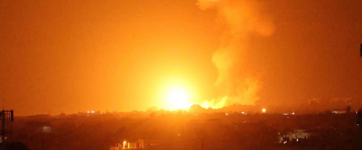Israeli air strikes on Gaza after launching incendiary balloons

