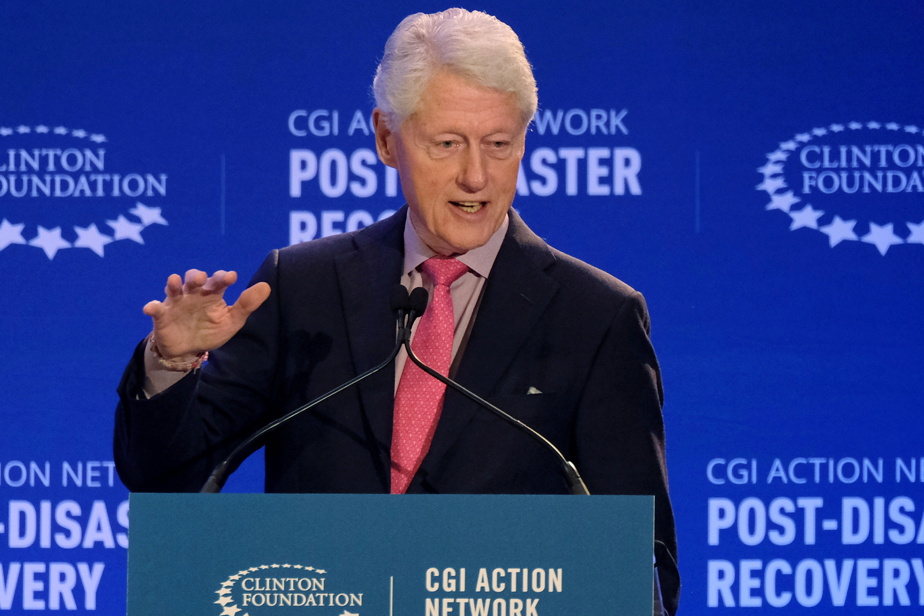 Bill Clinton, a weak former US president

