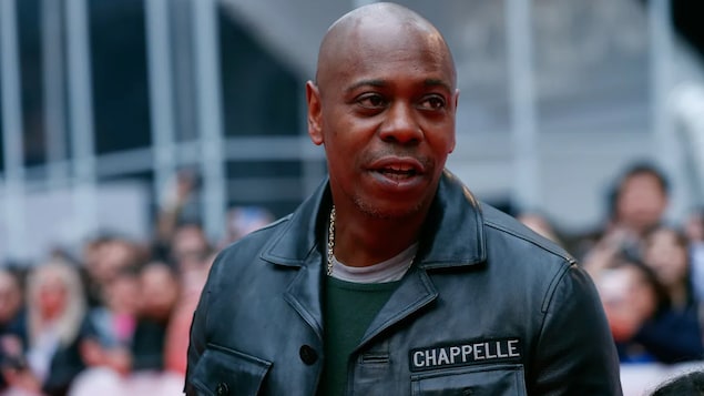 Dave Chappelle blocks Toronto's Scotiabank Arena amid controversy

