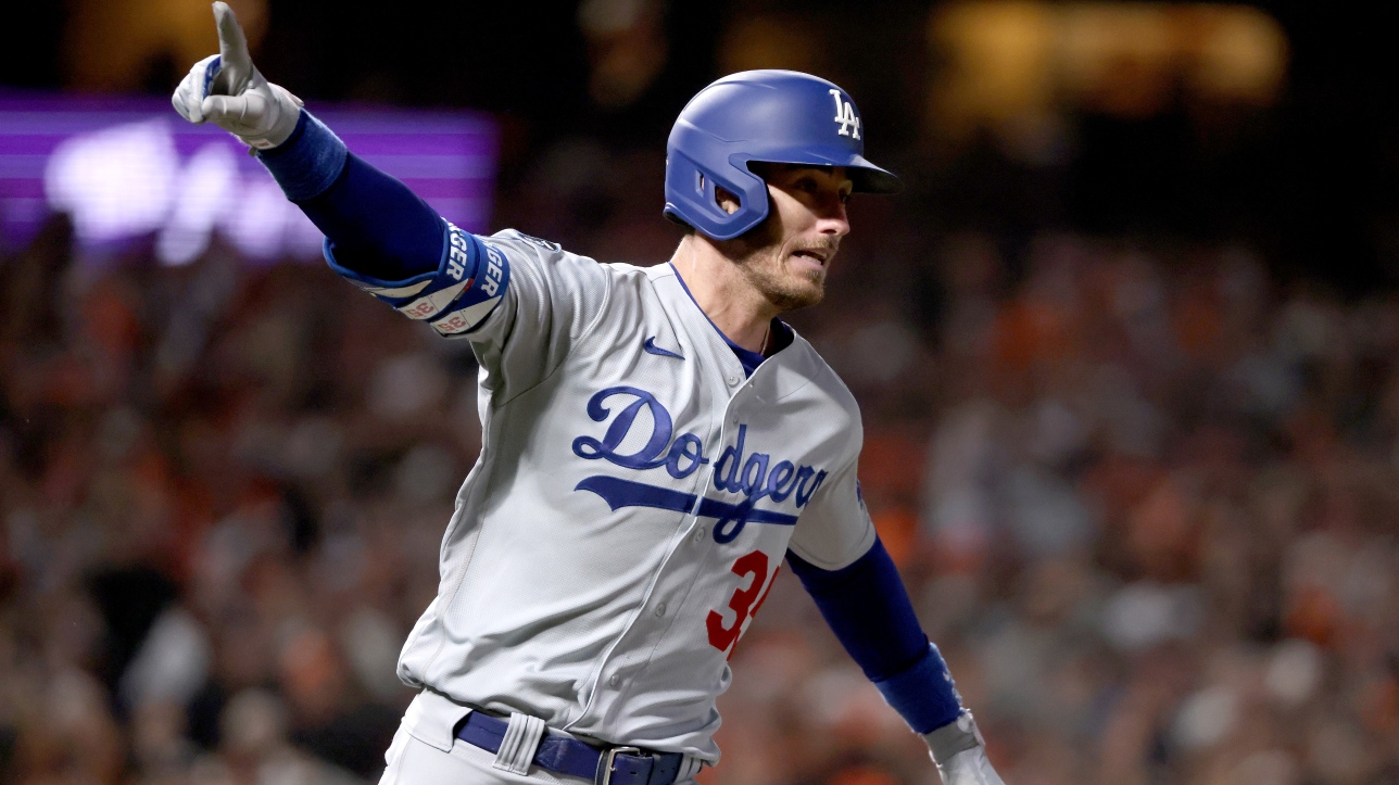 MLB: Cody Bellinger produces a winning run in the ninth inning, sends the Giants on vacation

