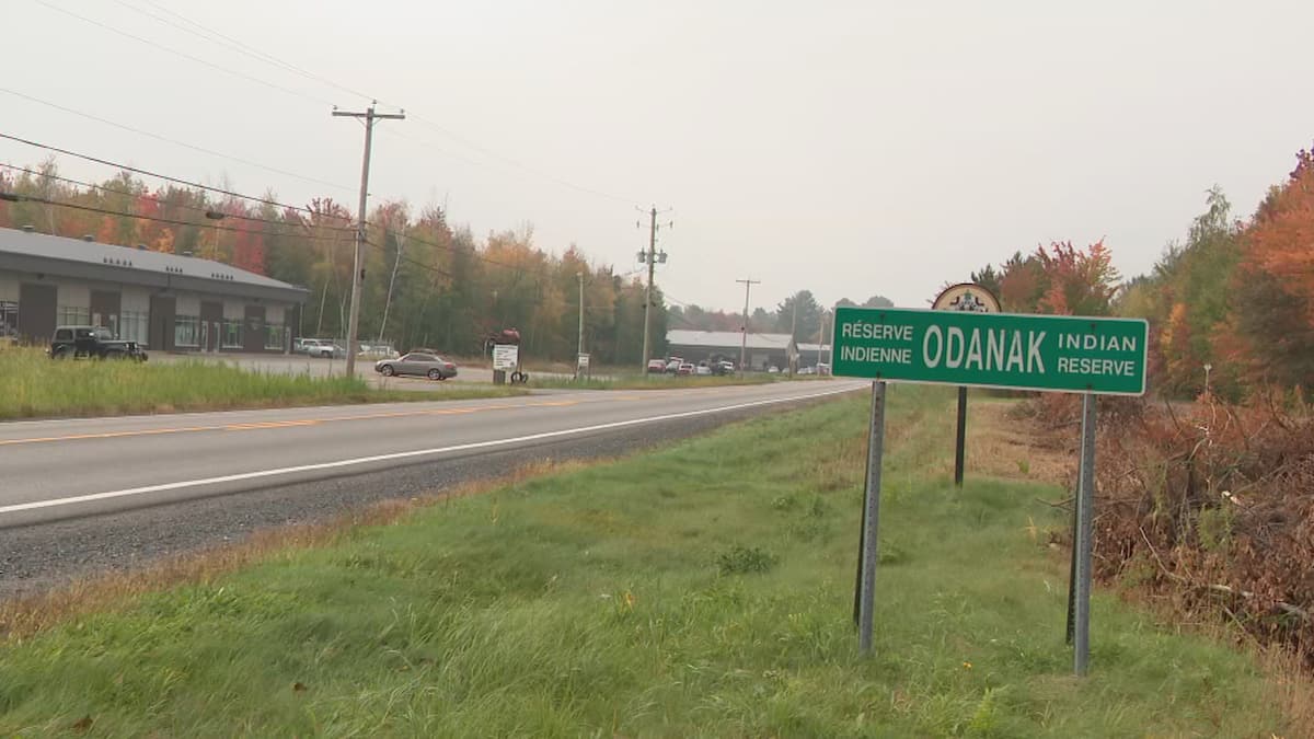 Oil site project divides Odanak . community


