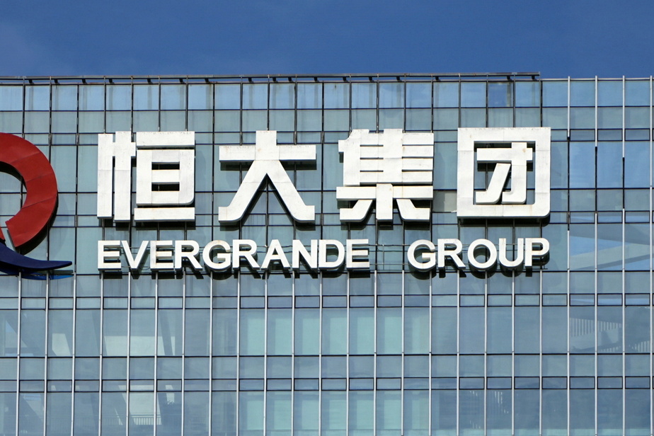   China |  Evergrande Group avoids default

