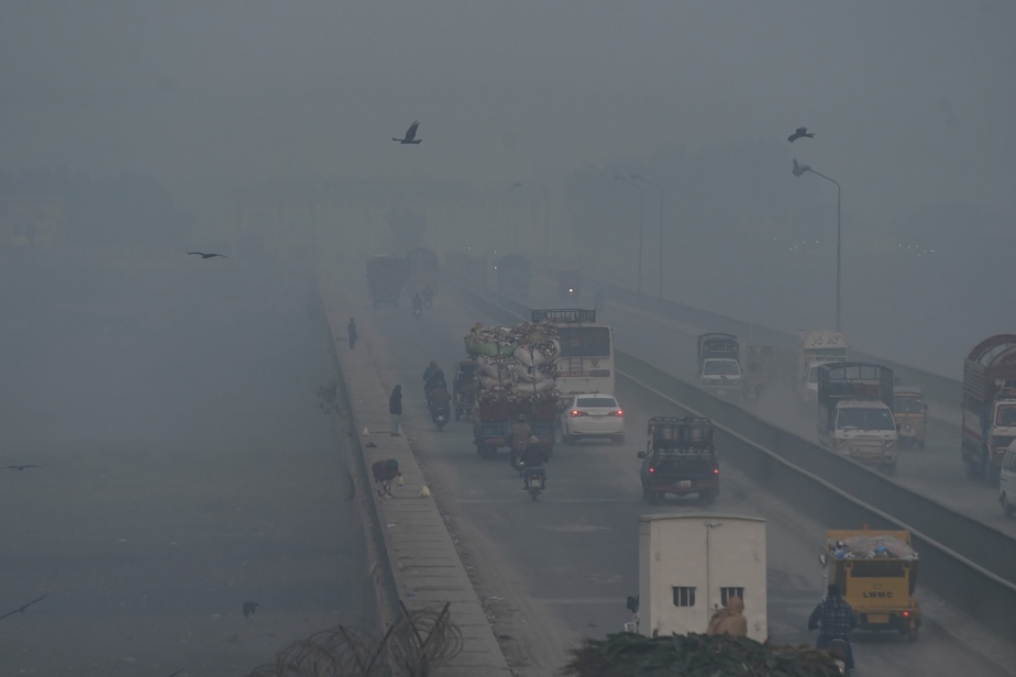   Pakistan |  Lahore residents are tired of air pollution

