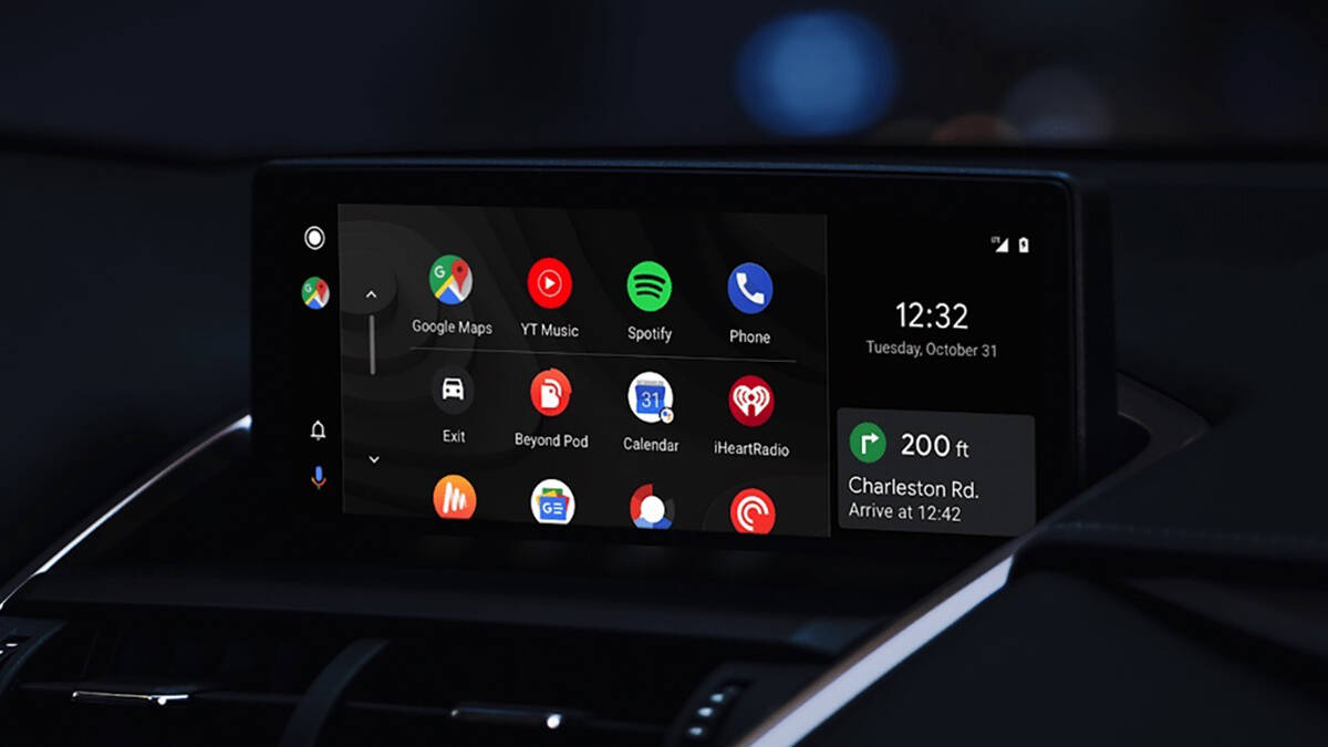 What apps are compatible with Android Auto...

