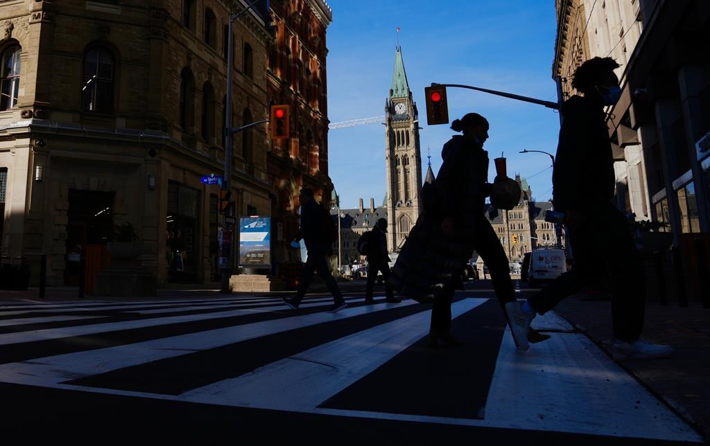 Le maire d’Ottawa presse le fédéral à ramener ses employés au centre-ville