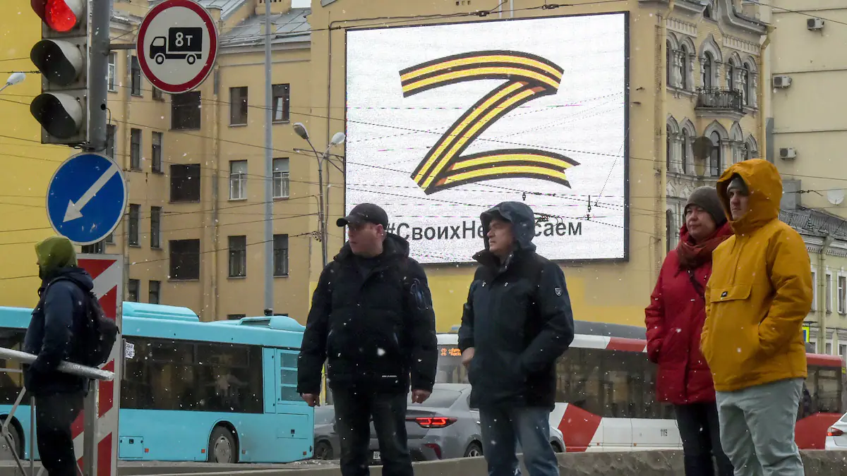 “Z”: the symbol of support for the Russian army invading public places

