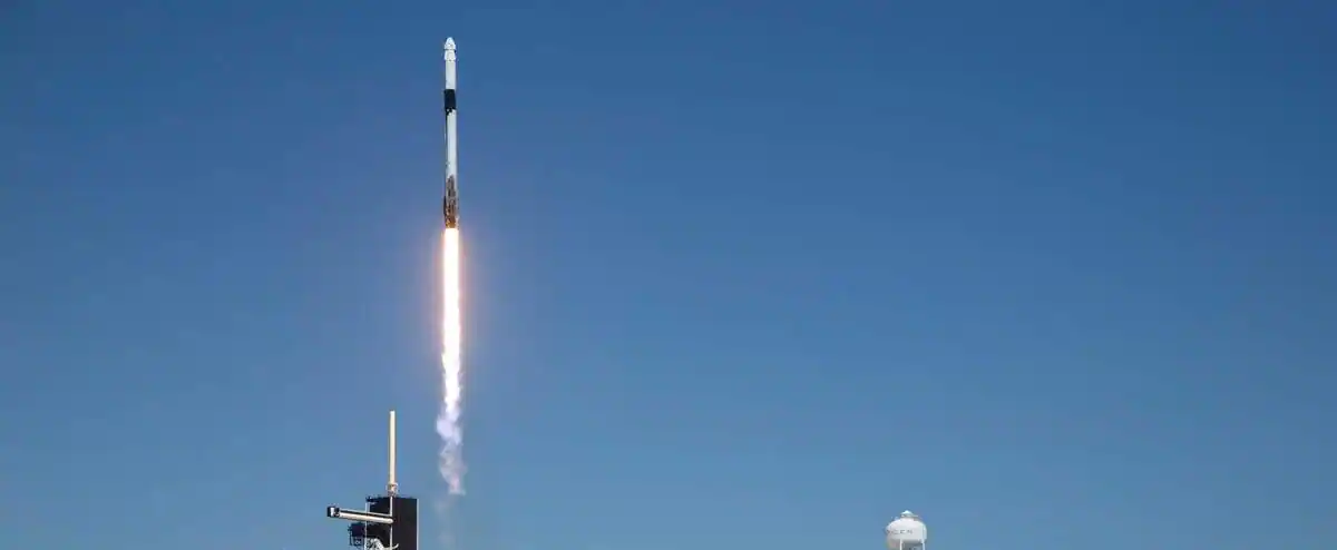 The first private mission to the International Space Station was launched

