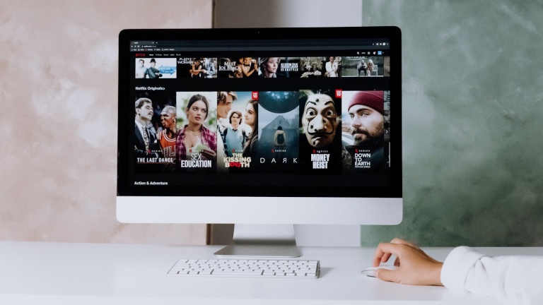 How to watch all Netflix content around the world with a VPN


