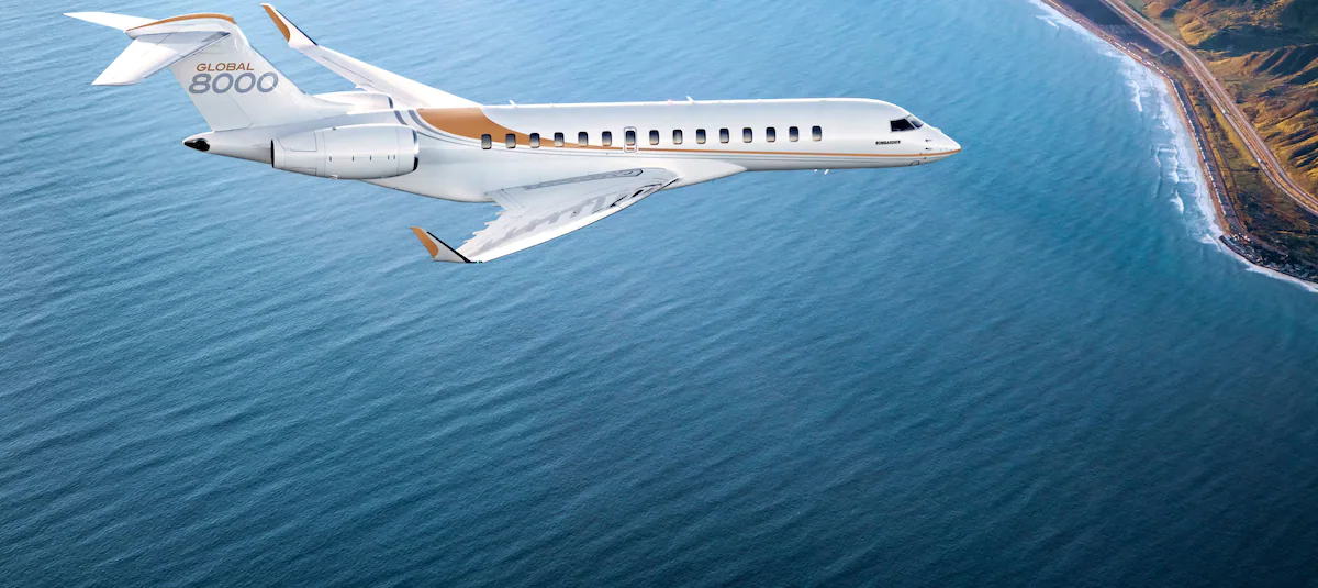 [EN IMAGES] Bombardier unveils 8000 Global, the fastest civilian aircraft since Concorde

