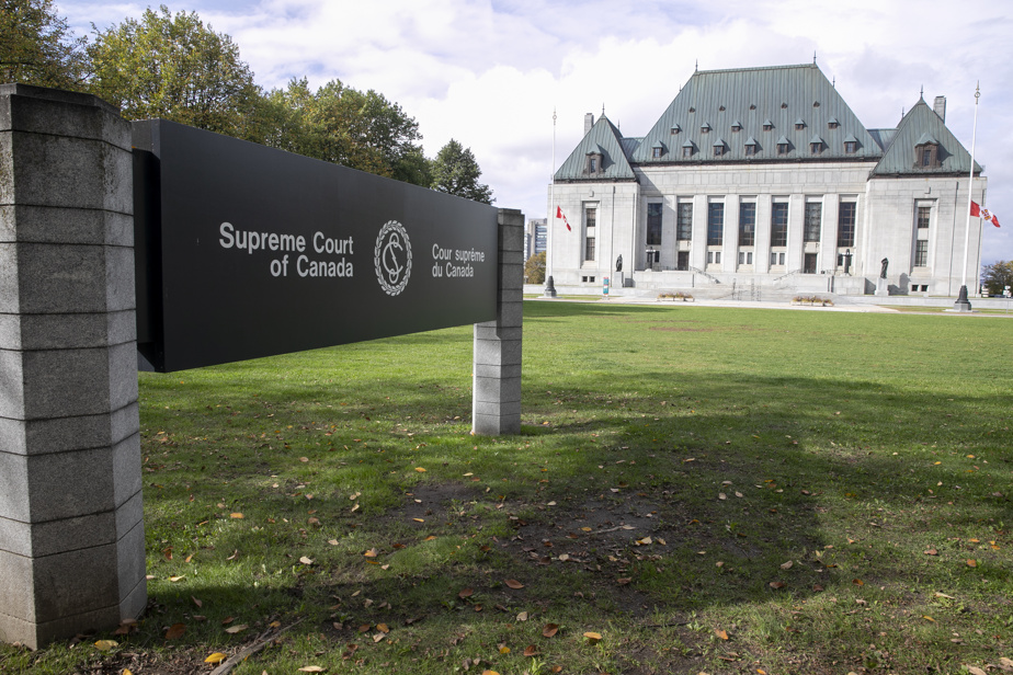  Canada |  Islamic organization challenges suspension in Supreme Court


