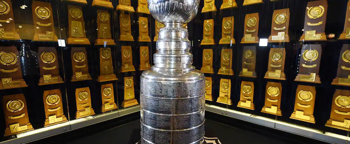 The Stanley Cup was accidentally handed over to the neighbor

