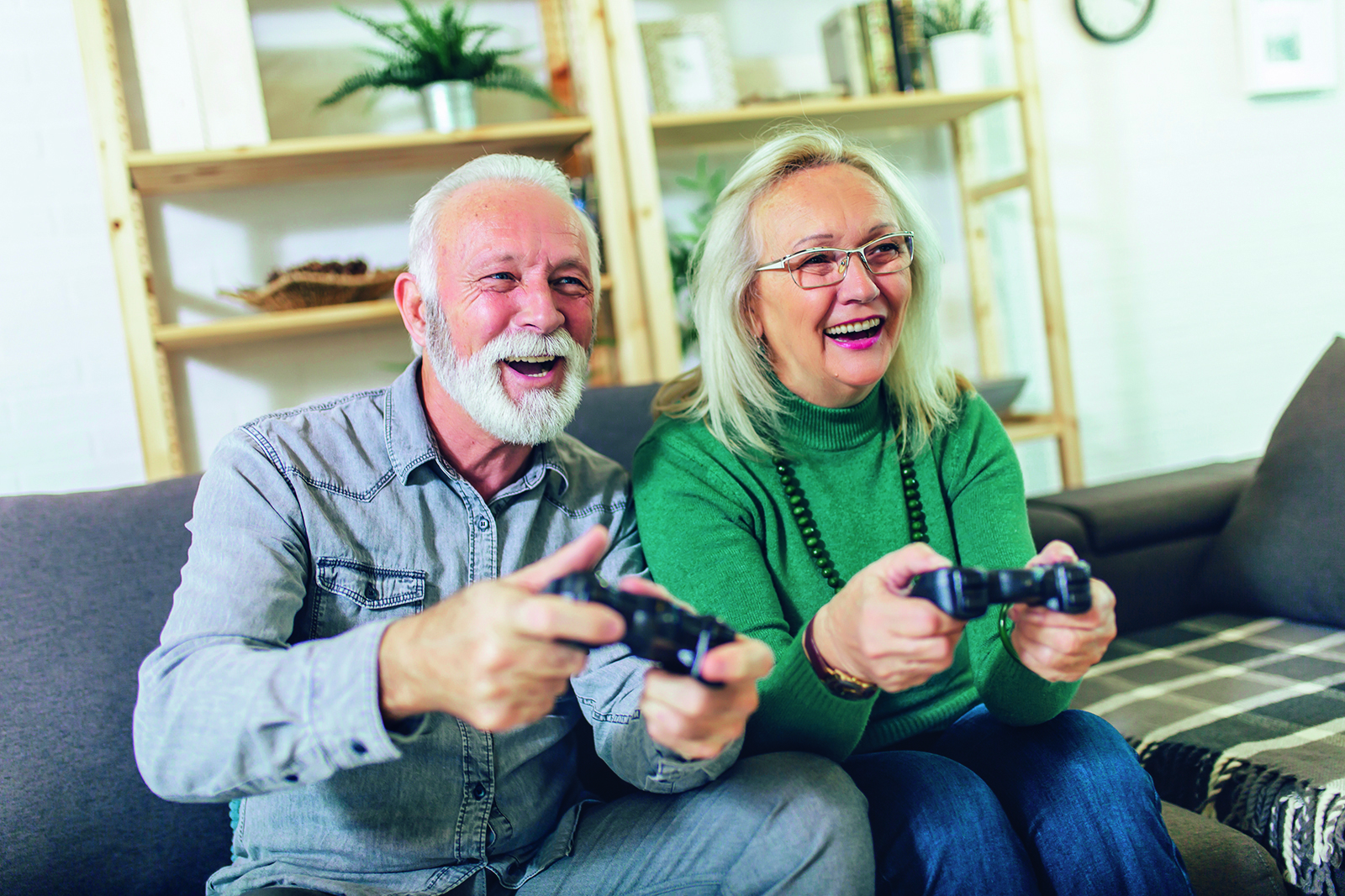  Shams Chateauway |  Do you know the benefits of video games for the elderly?

