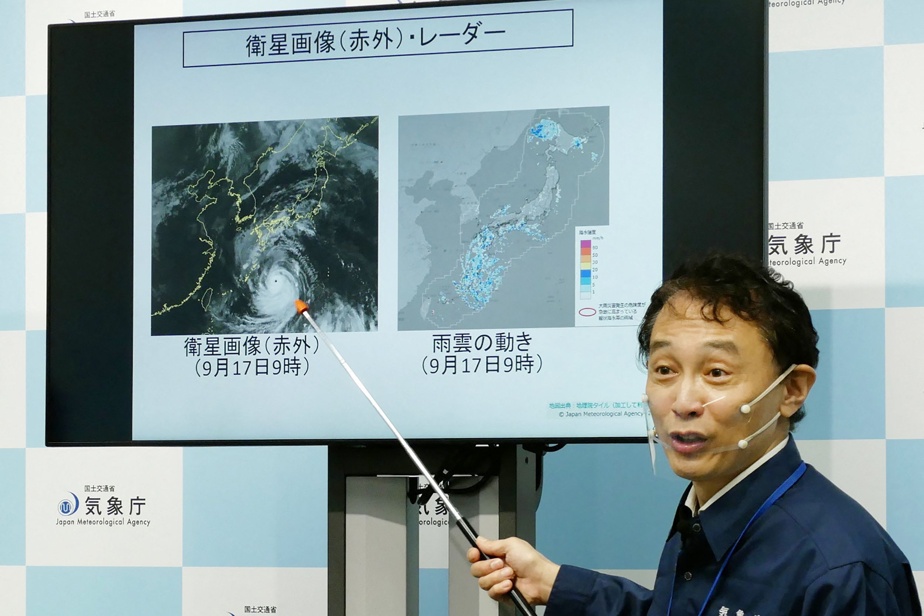 Two million Japanese threatened by dangerous typhoon Nanmadol

